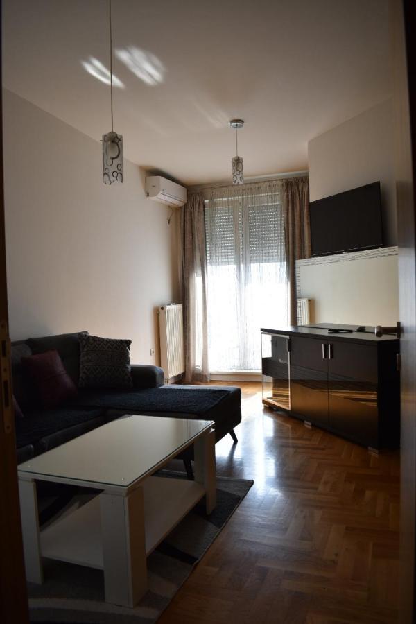 Apartman Archive Jevrejska バニャ・ルカ エクステリア 写真